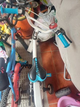 Bicicleta per bambini con ruotine