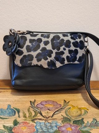 Borsa artigianale in ecopelle