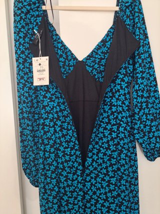 Vestido midi estampado flores azul talla S