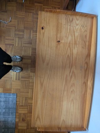 Escritorio de madera