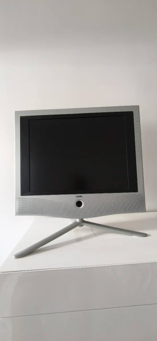 TV Loewe Xelos A20 Plata/Negro