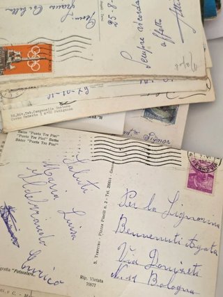 Lotto di 400 cartoline Italia secolo XX