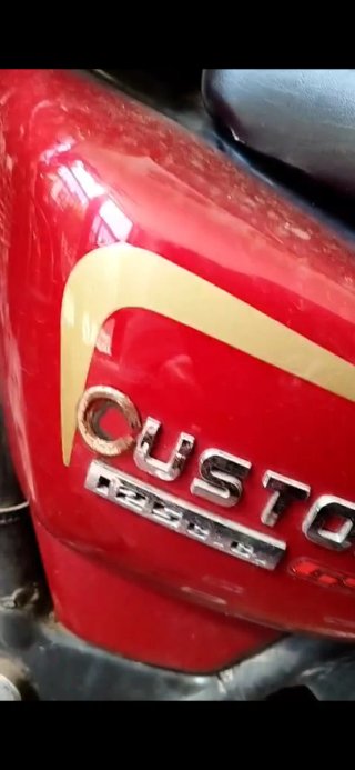 Moto Custom Roja