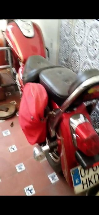 Moto Custom Roja