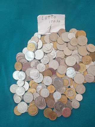 1 UN KILO DI MONETE IN LIRE ITALIANE(LOTTO 1)
