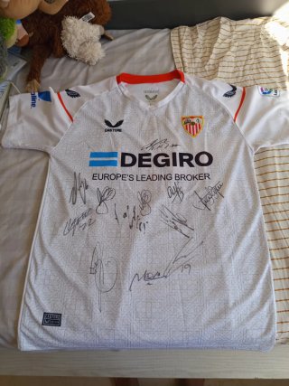 Camiseta Sevilla FC Firmada Talla L