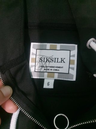 Sudadera SikSilk negra talla XS
