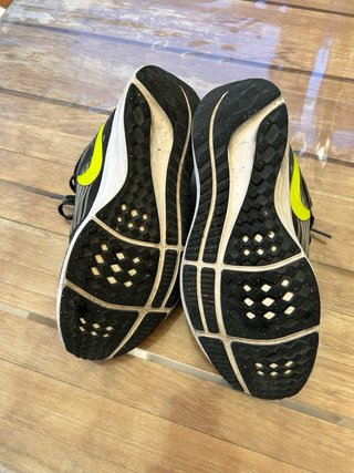 Nike Air Zoom Pegasus 39 Gris/Amarillo