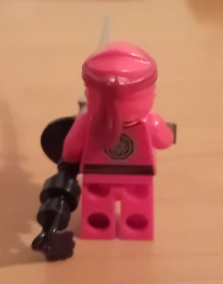 LEGO Ninjago Kai Minifigura Nova com Espada