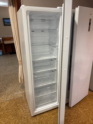 Nevera congelador vertical con cajones
