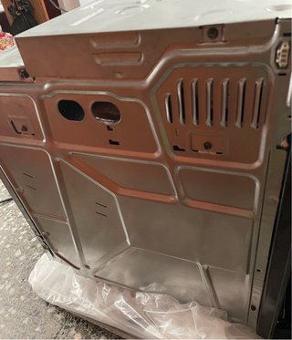 Horno multifunción Whirlpool Pirolítico 73L