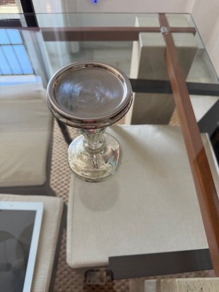 Portavelas Zara Home efecto mercurizado plateado