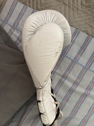 Guantes de Boxeo Charlie Blancos