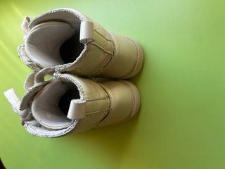 Zapatos Marypaz niña talla 35 beige .