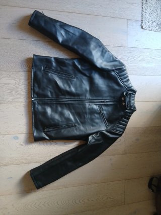 Chaqueta de cuero negra hombre