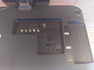 Televisión Samsung Negra 22 pulgadas