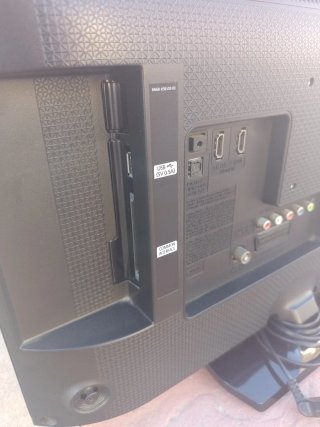 Televisión Samsung Negra 22 pulgadas
