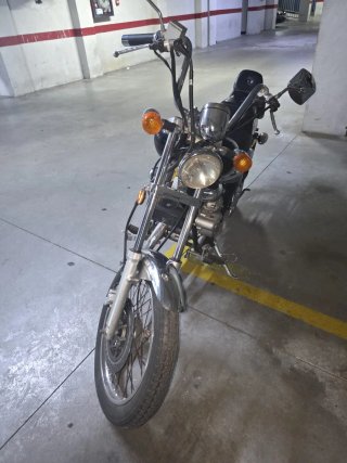 Kinco Starbucks 125cc Cruiser 2007