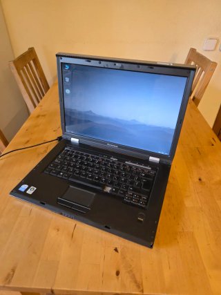 Lenovo Core i5 WINDOWS 10