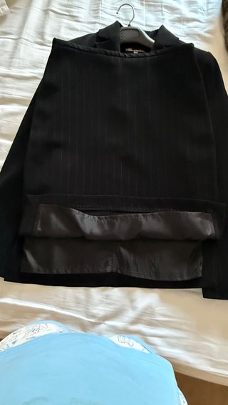 Traje de chaqueta y falda UNIT