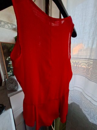 Top rosso asimmetrico FASHION BY LESS taglia L