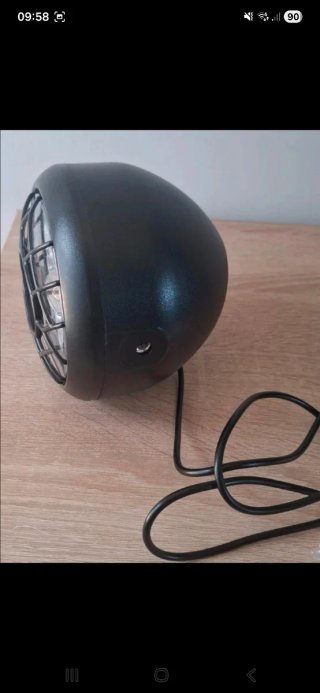 Farol Preto Retrô