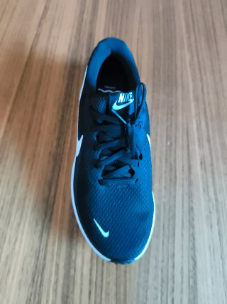 Zapatillas Nike Revolution 8 Mujer sin estrenar
