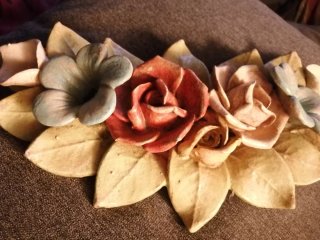 Applique ceramica ghirlanda fiori