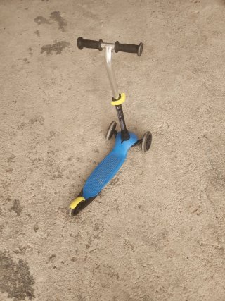 Patinete infantil 3 ruedas azul