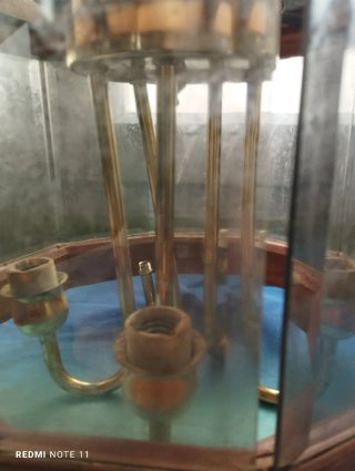 Lámpara vintage madera y cristal