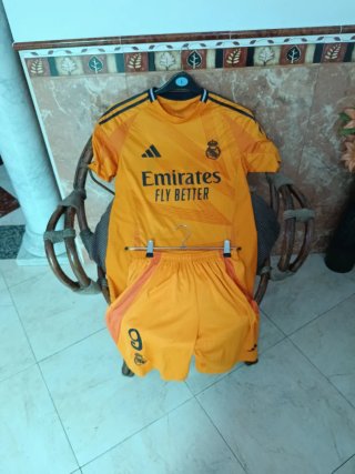 Conjunto Adidas Real Madrid Talla L