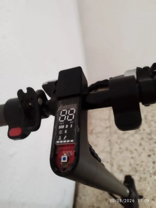Patinete eléctrico Denver – Como nuevo + cargador