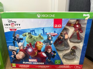 Xbox One 500GB + Kinect + Juegos