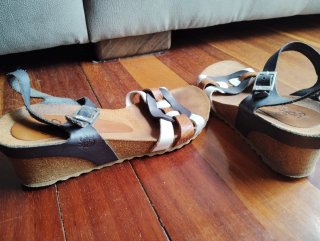 Sandalias Yokono Marrón, Azul marino y Blanco