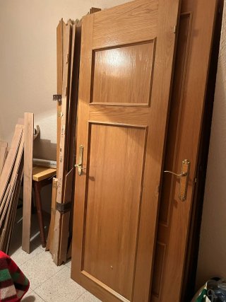 Lote 8 puertas de madera