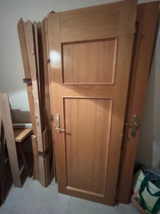 Lote 8 puertas de madera