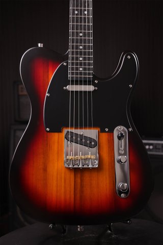 Guitarra Eléctrica Patina PT3-SB Sunburst
