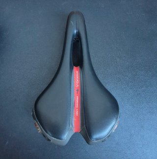 Sillín Specialized V-Groove 155mm