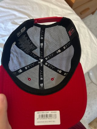 Gorra New Era AC Milan Roja Negra