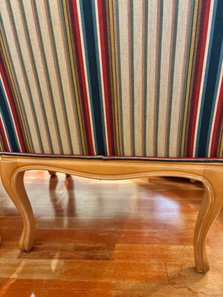 2 Butacas Madera clara nuevas con rayas