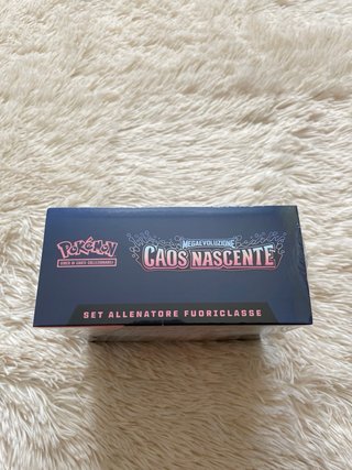Pokémon Caos Nascente Set Allenatore Fuoriclasse