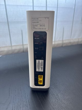Adaptador WiFi+ Dual de Movistar, modelo HGW-500BN