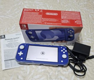 Nintendo Switch Lite Blu + Accessori