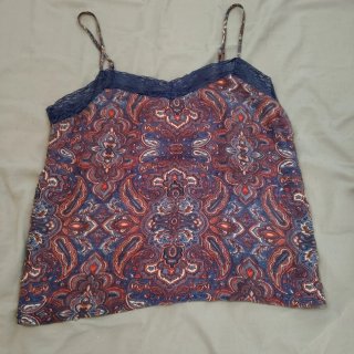 Camiseta tirantes estampada