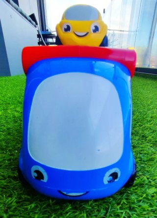 Camión porta vehículos infantil