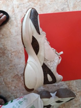 Deportivas Michael Kors Blancas y Marrones