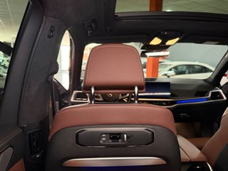 BMW X7 M60i xDrive