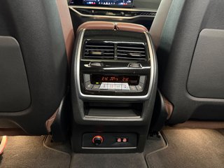BMW X7 M60i xDrive