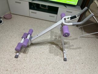 Máquina Abdominal Compacta Morada