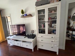 Conjunto muebles IKEA HEMNES: mueble TV + vitrina